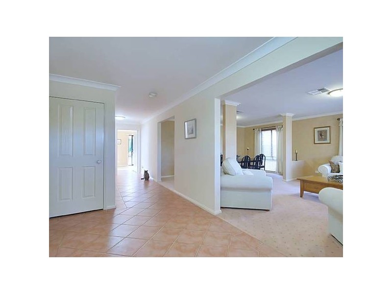 9 Roseville Terrace, Glenmore Park NSW 2745