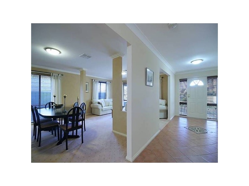 9 Roseville Terrace, Glenmore Park NSW 2745