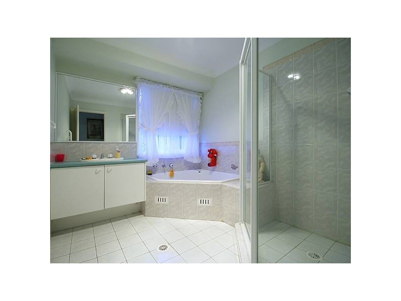 5 Womra Cres, Glenmore Park NSW 2745