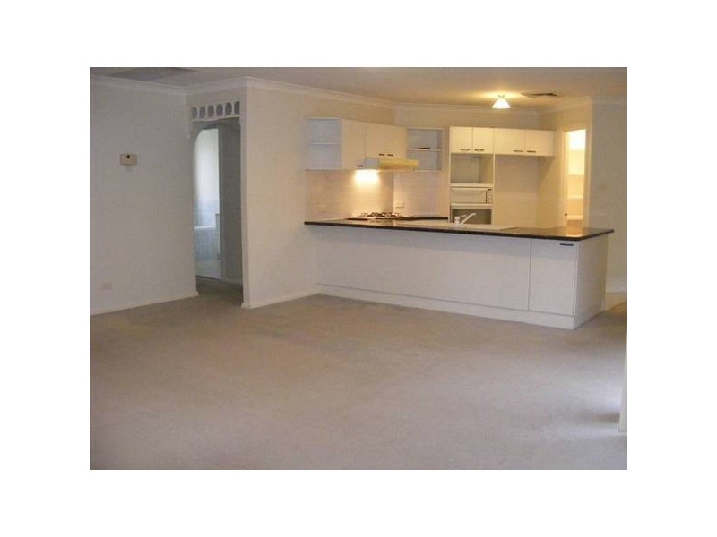 14 Muru Drive, Glenmore Park NSW 2745