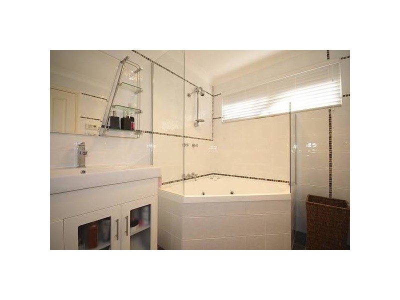 6 POA PLACE, Glenmore Park NSW 2745