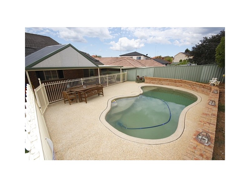 22 Shearwater Drive, Glenmore Park NSW 2745