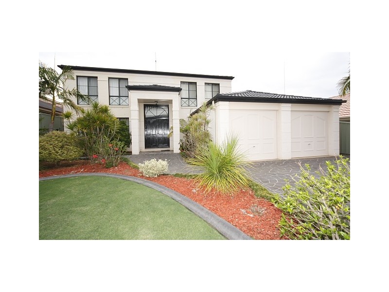 18 Shearwater Drive, Glenmore Park NSW 2745