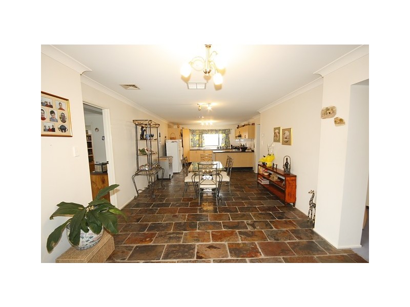 18 Shearwater Drive, Glenmore Park NSW 2745