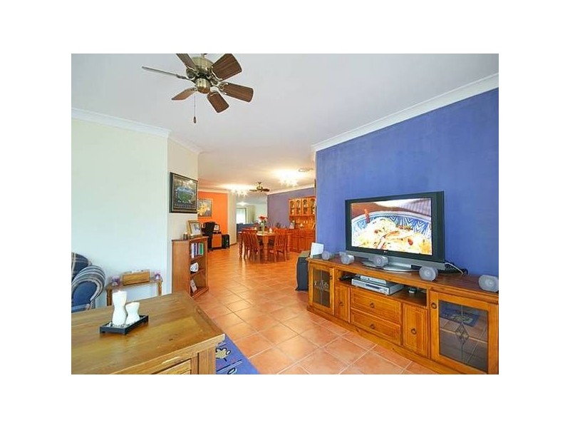 52 The Lakes Drive, Glenmore Park NSW 2745