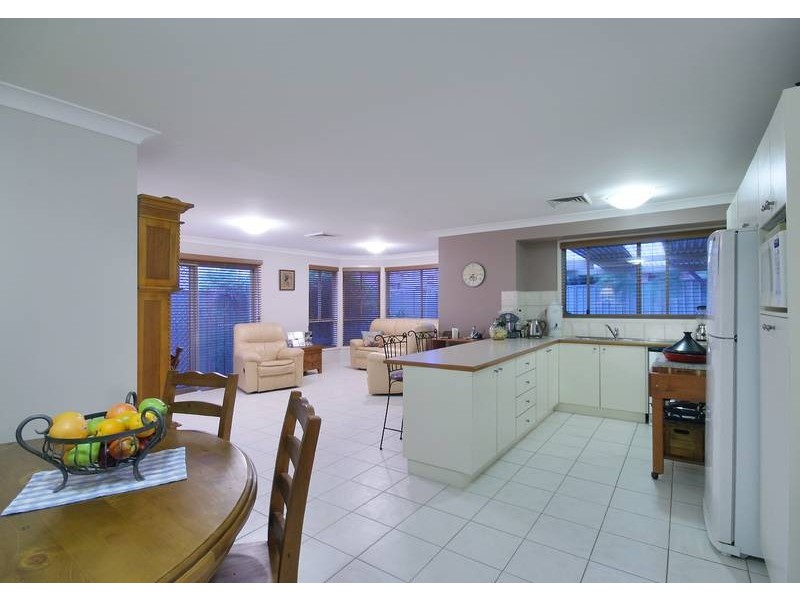 12 Jirramba Crt, Glenmore Park NSW 2745