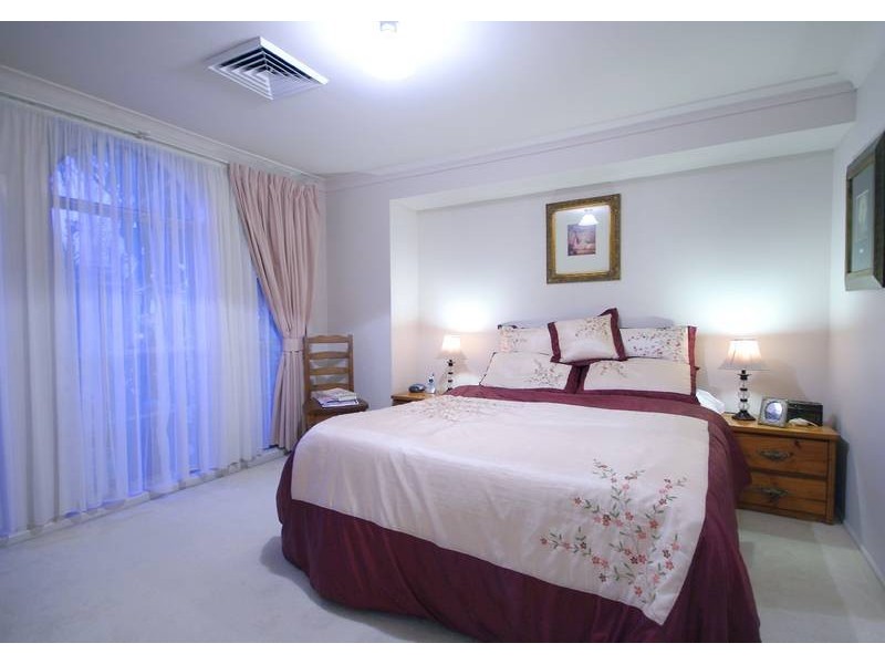 12 Jirramba Crt, Glenmore Park NSW 2745