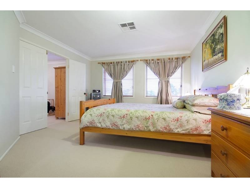 22 Torquay Terrace, Glenmore Park NSW 2745