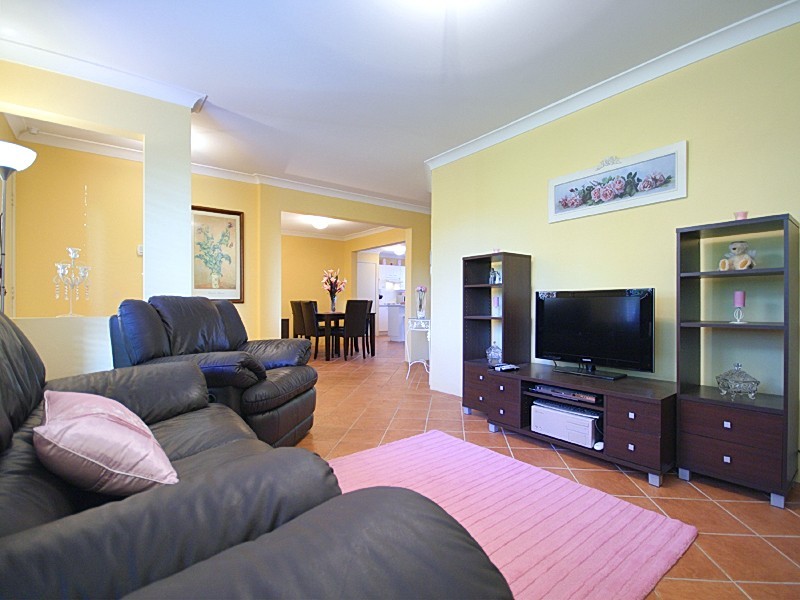 12 Talara Avenue, Glenmore Park NSW 2745