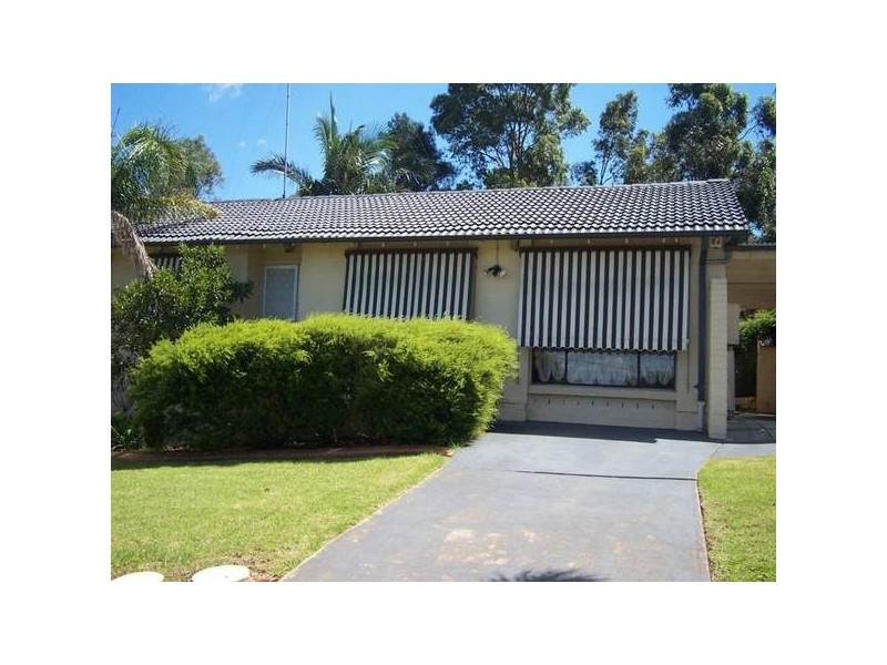 28 Botany Boulevard, Kings Langley NSW 2147