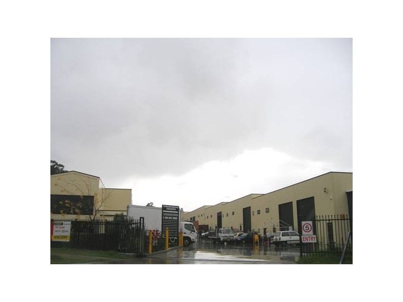 8 Wainwright Rd, Mount Druitt NSW 2770