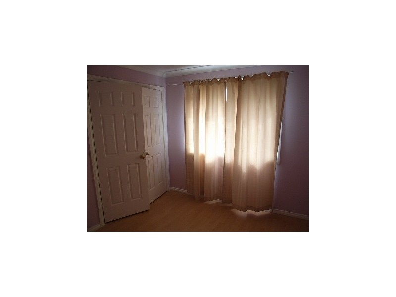 Hyatts Cres, Oakhurst NSW 2761