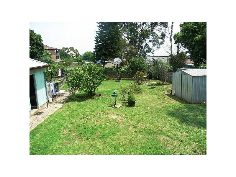 37 Broughton Street, Old Guildford NSW 2161
