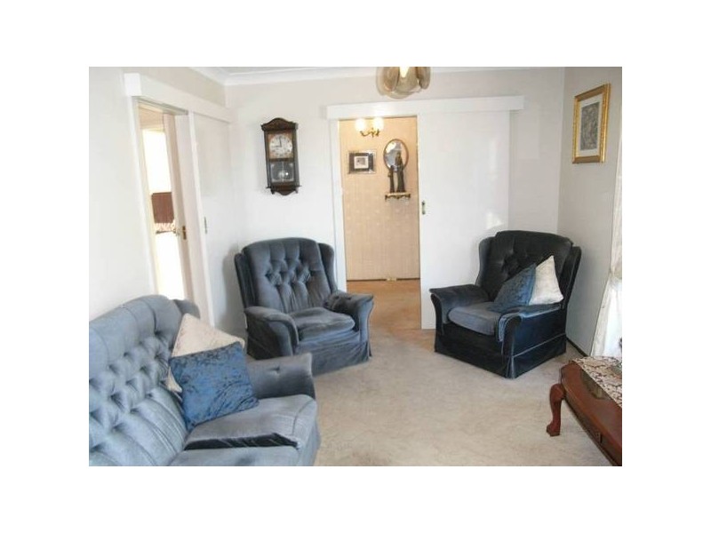 51 Abbott Rd, Seven Hills NSW 2147