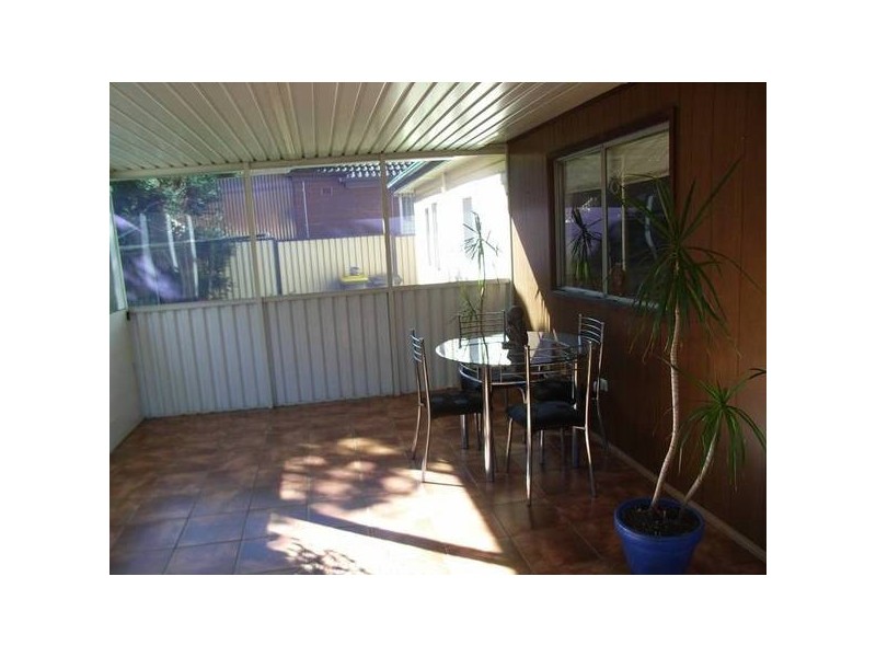 51 Abbott Rd, Seven Hills NSW 2147