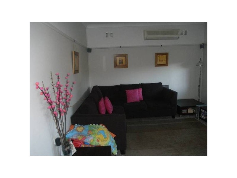 21 Gladys Crescent, Seven Hills NSW 2147