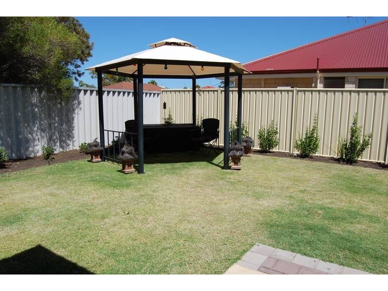 6 Golden Grove, Coodanup WA 6210
