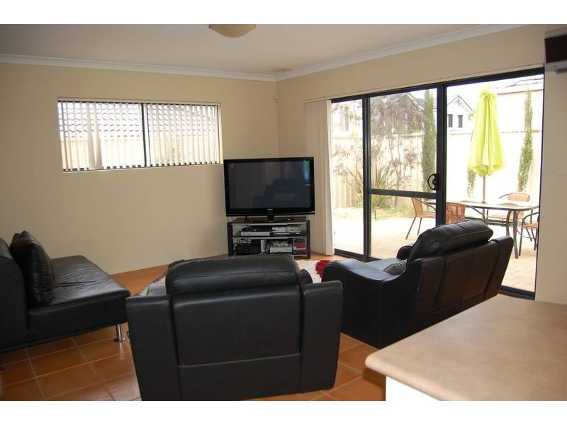 393 Karrinyup Road, Karrinyup WA 6018