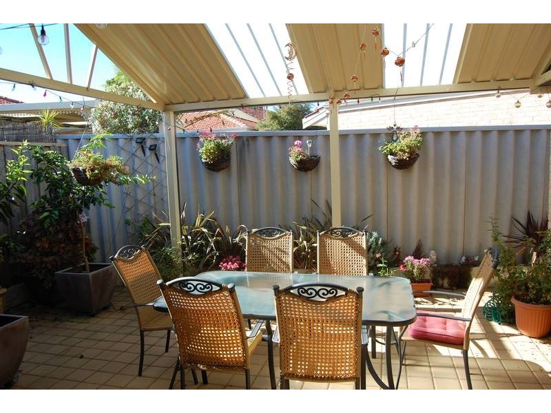 8C Quadea Rd, Nollamara WA 6061