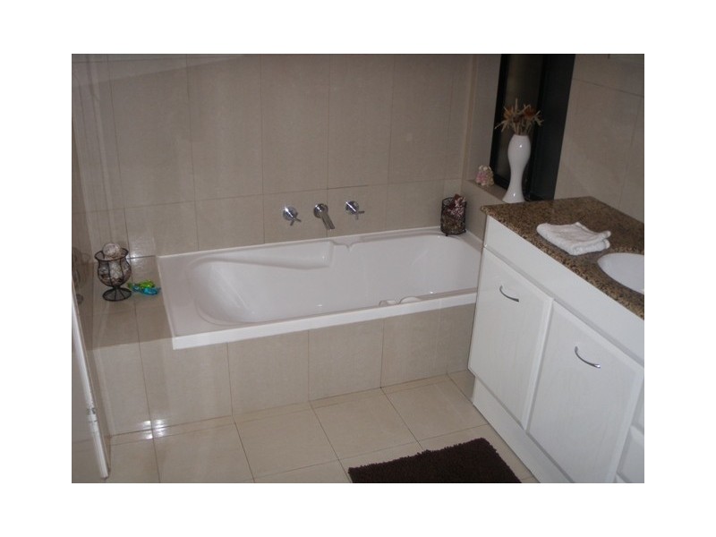 7A Selina St, Innaloo WA 6018