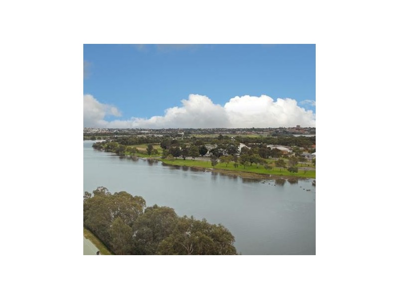 4/12 Tanunda Drive, Rivervale WA 6103