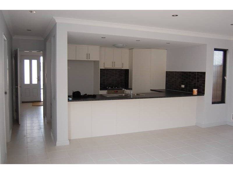 229 Huntriss Road, Doubleview WA 6018