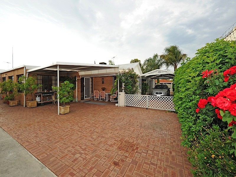 64 Wesley Street, Balcatta WA 6021