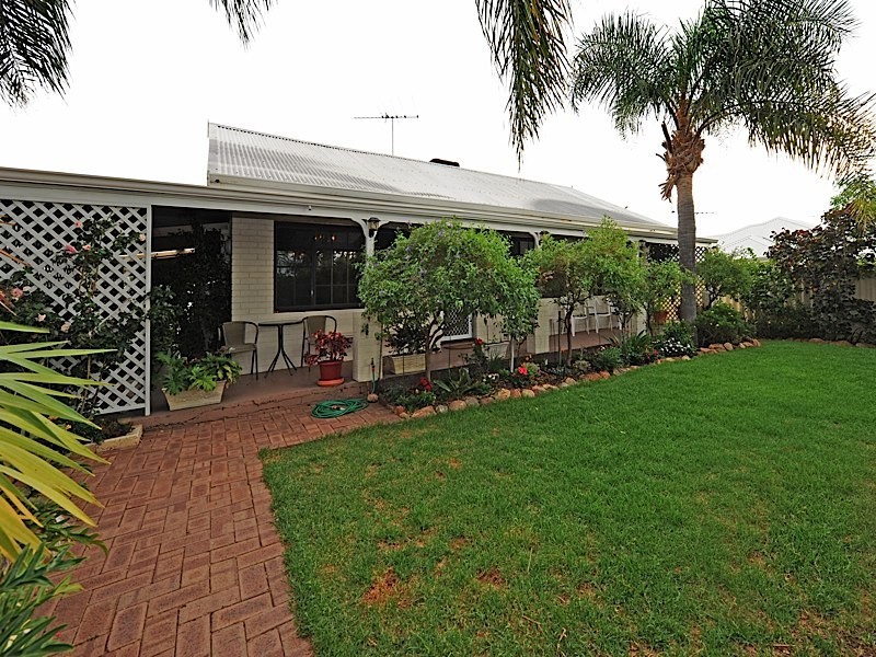 64 Wesley Street, Balcatta WA 6021