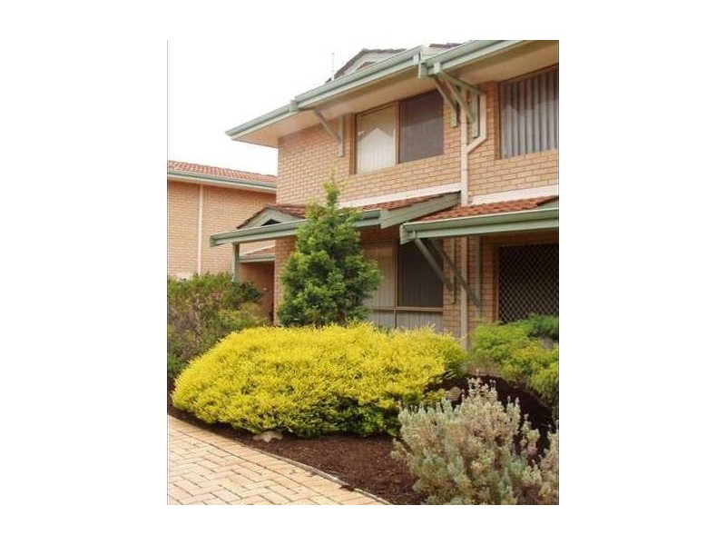 3/17 Cayley Street, Glendalough WA 6016