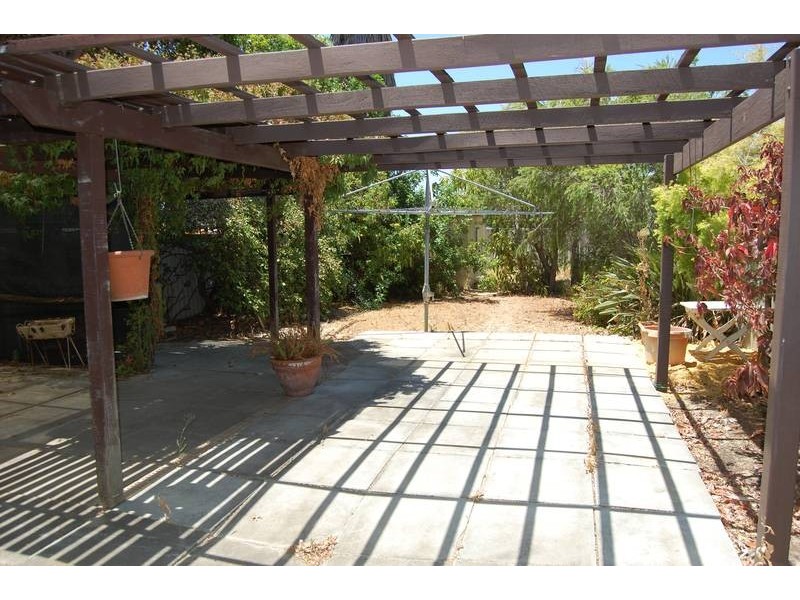 B/131 ODIN ROAD, Innaloo WA 6018