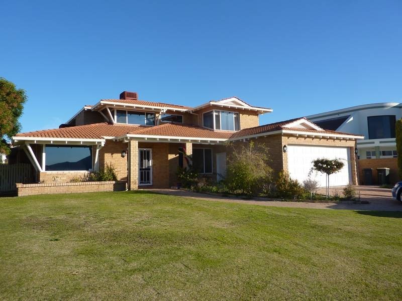 6 Willandra Place, Hillarys WA 6025