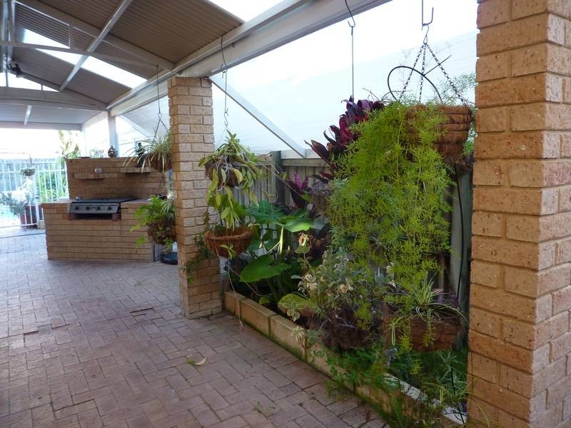 6 Willandra Place, Hillarys WA 6025