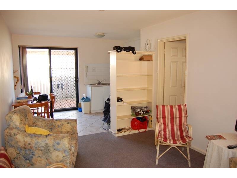 2/348 Mill Point Road, South Perth WA 6151