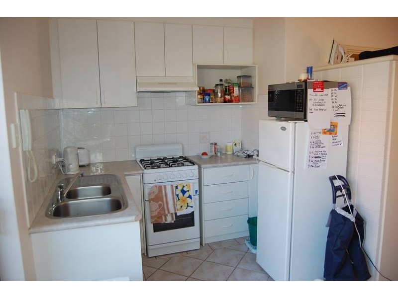 2/348 Mill Point Road, South Perth WA 6151