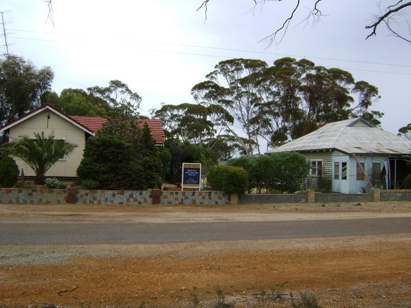 41 Talbot Street, Corrigin WA 6375