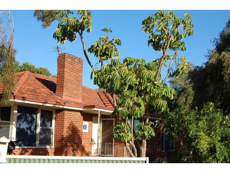 2 Chilgrove Way, Balga WA 6061