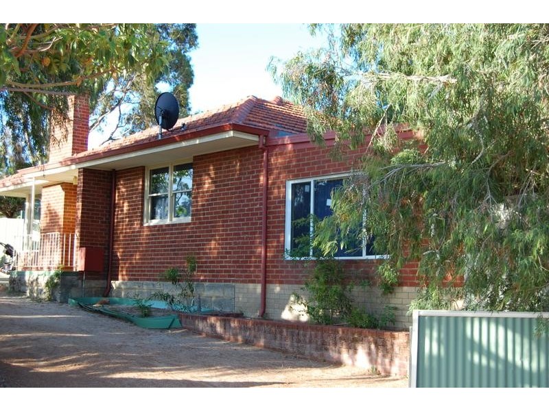 2 Chilgrove Way, Balga WA 6061