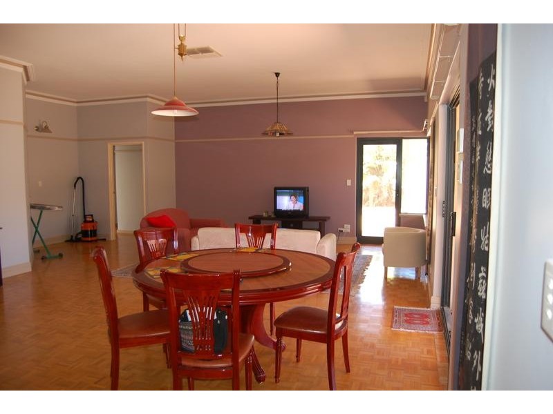 6 Tralee Way, Waterford WA 6152