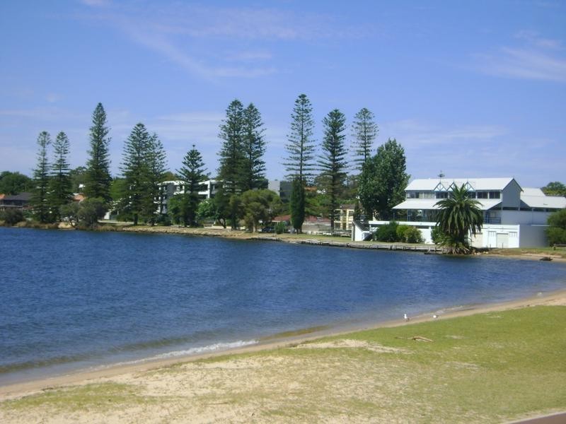 19 Jane Road, Applecross WA 6153