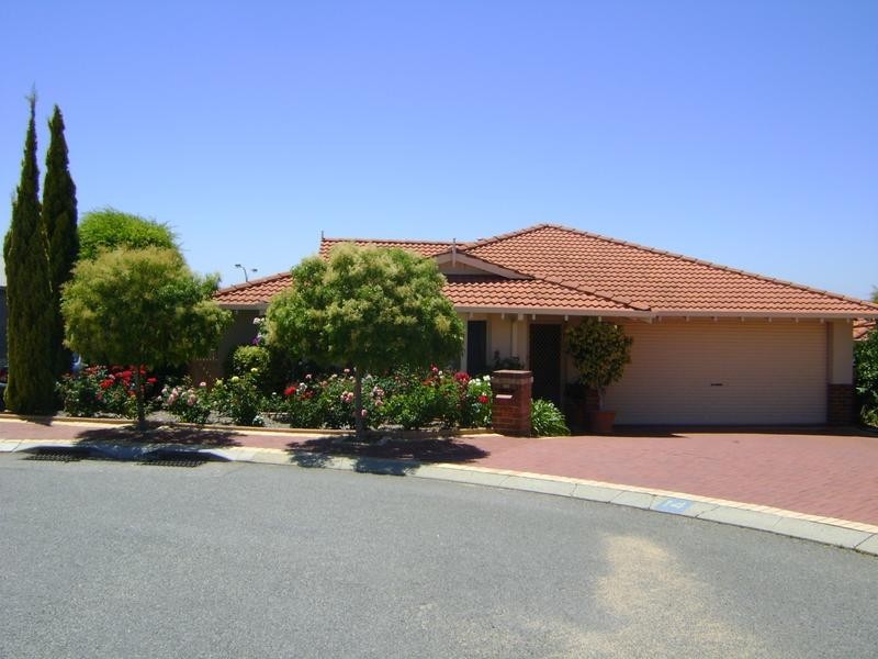 16 Sebago Court, Joondalup WA 6027