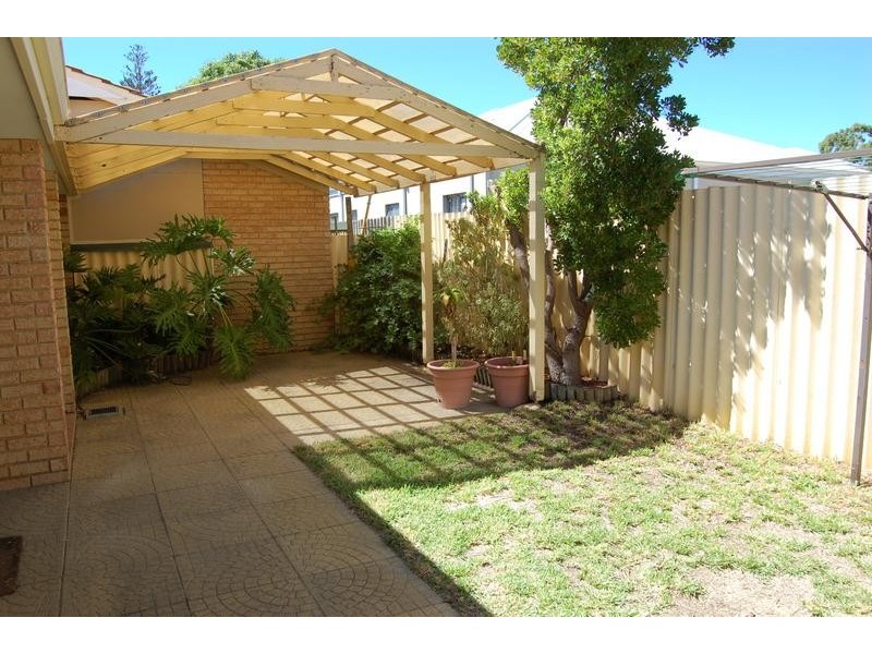 2/348 Main Street, Balcatta WA 6021