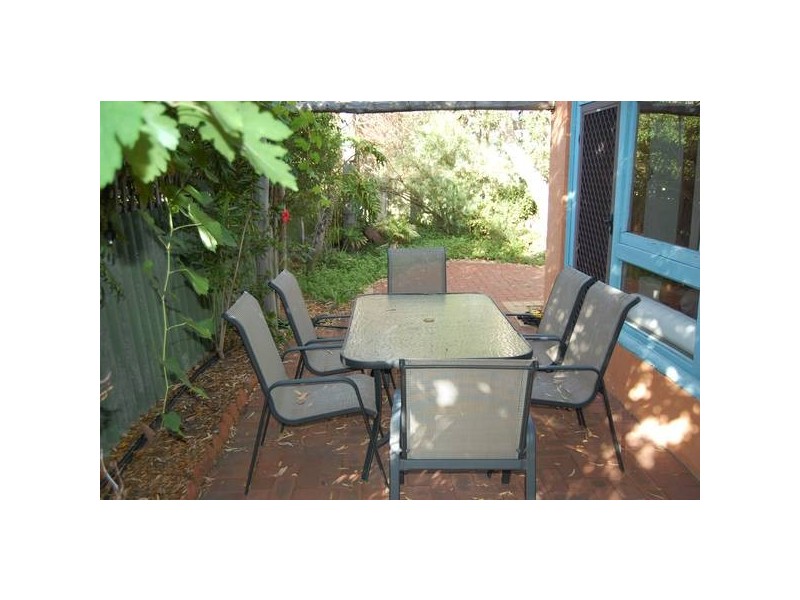 2/24 Hertha Place, Innaloo WA 6018