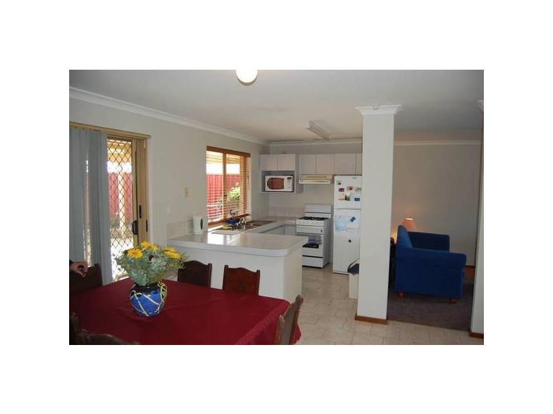A/22 Rhiengold Place, Mirrabooka WA 6061