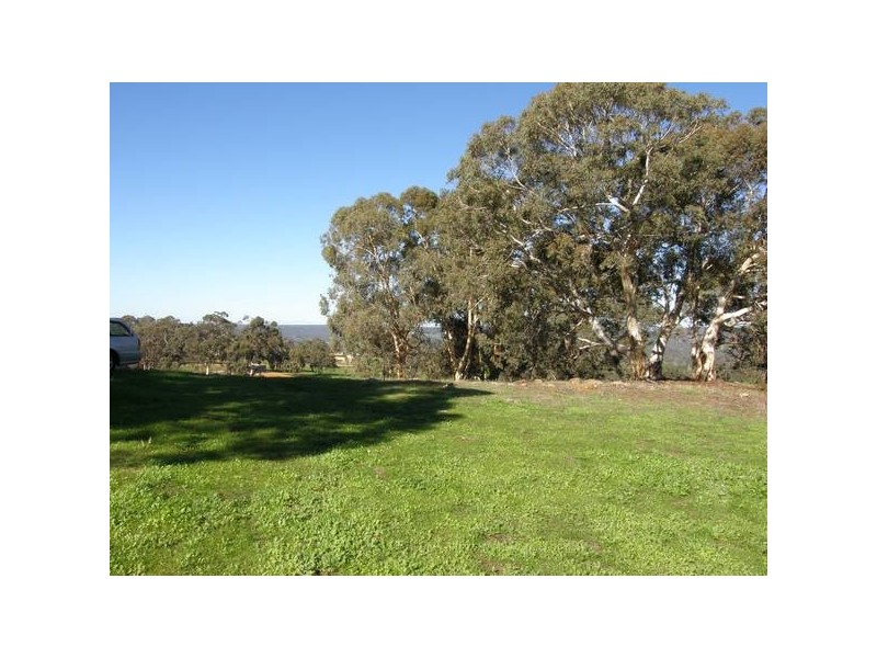 575 Dexter Chase, Lower Chittering WA 6084