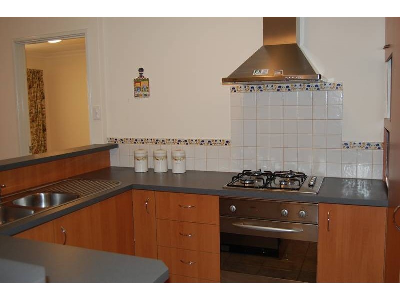 5/10 Norman Place, Innaloo WA 6018