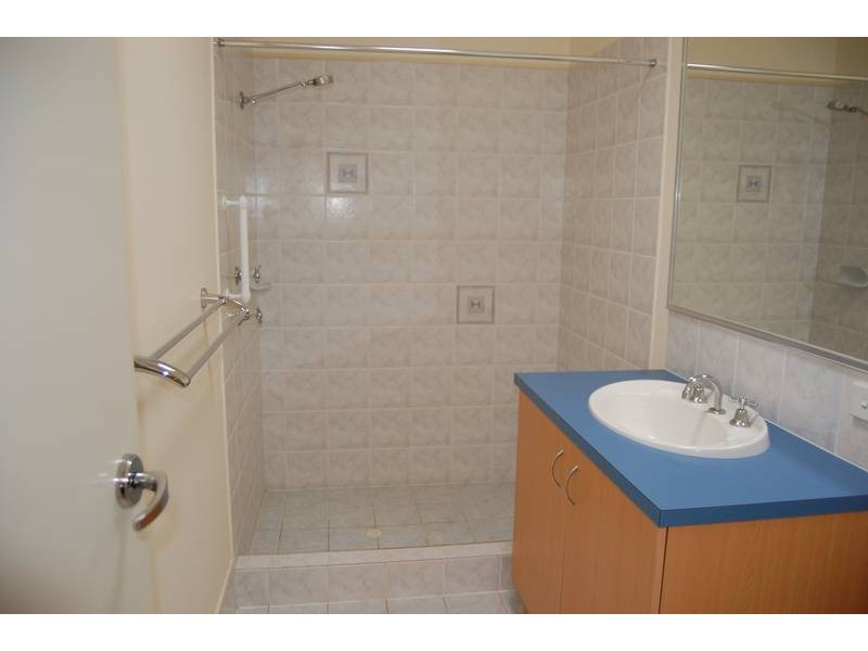 5/10 Norman Place, Innaloo WA 6018