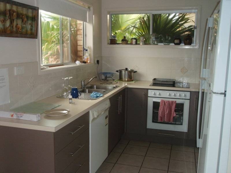 Warana QLD 4575