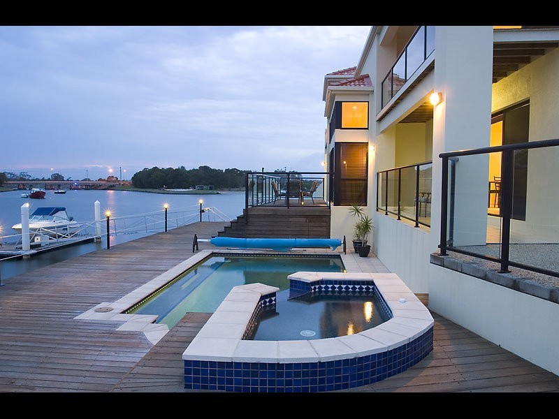 10 Mooloolah Island, Minyama QLD 4575