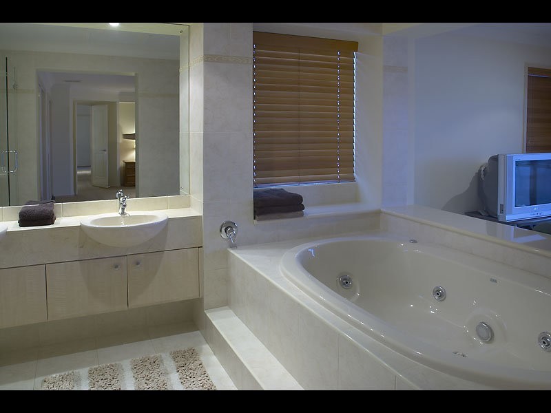 10 Mooloolah Island, Minyama QLD 4575