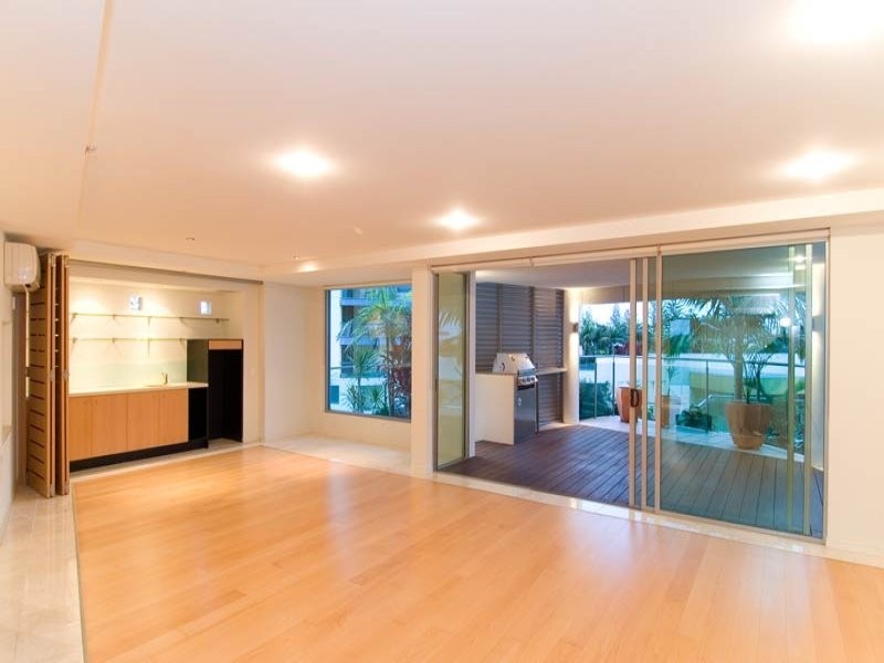 1/39-45 First Avenue, Mooloolaba QLD 4557